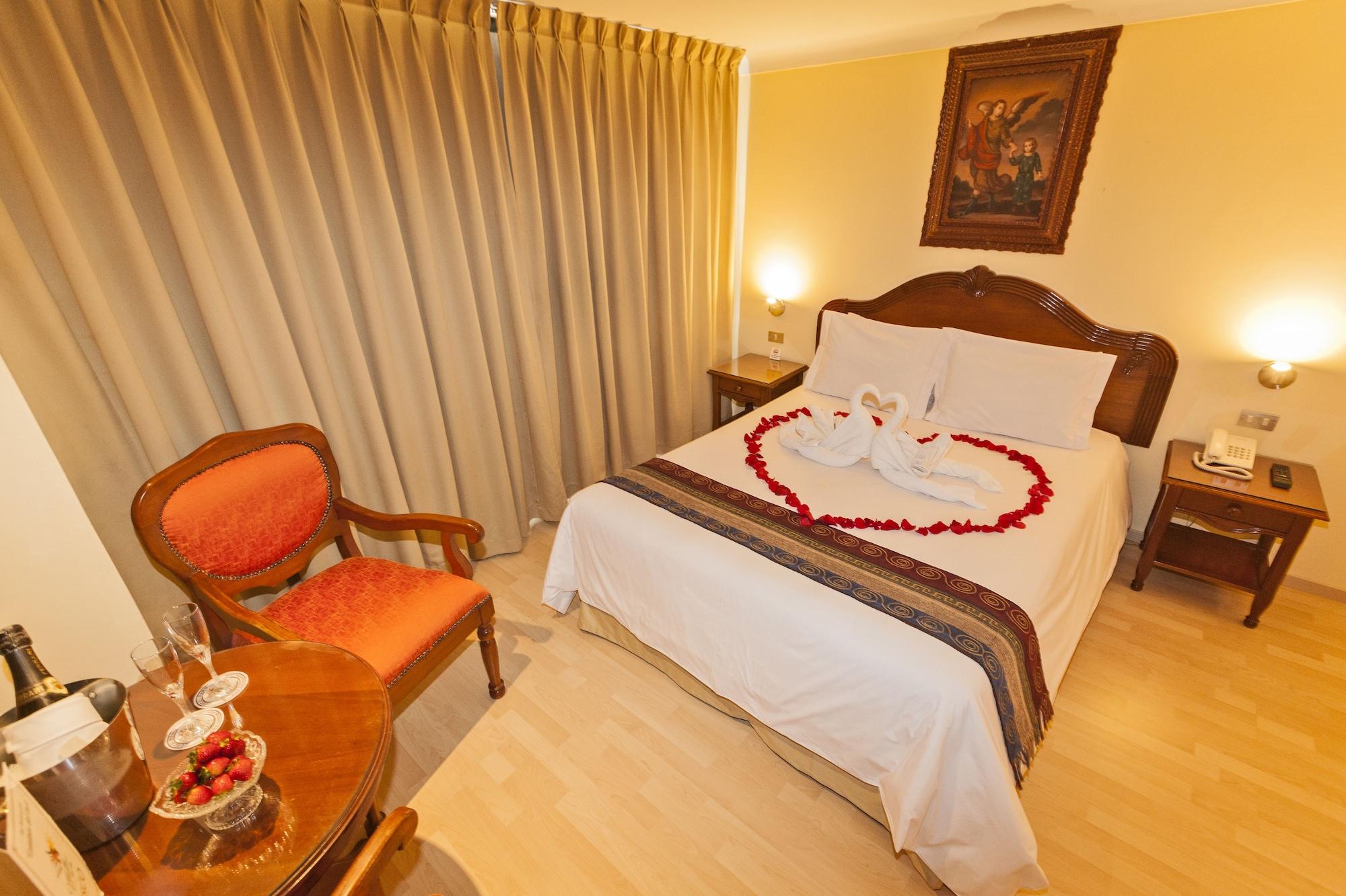 Hotel Agustos Куско Екстериор снимка