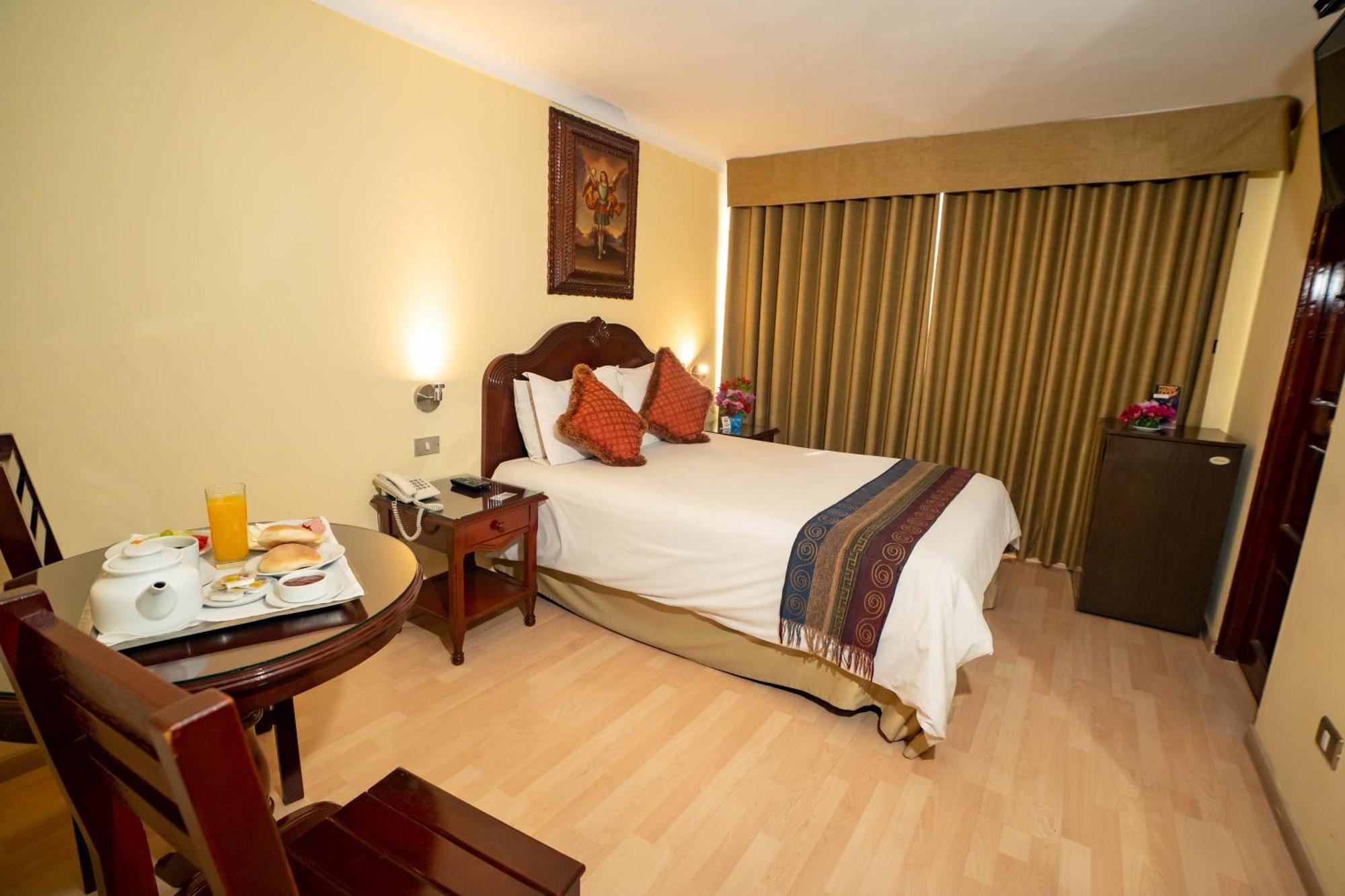 Hotel Agustos Куско Екстериор снимка