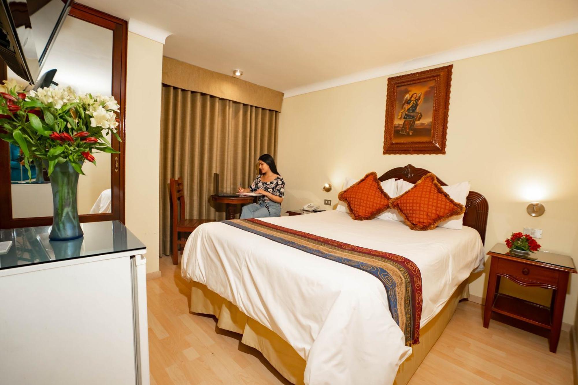 Hotel Agustos Куско Екстериор снимка