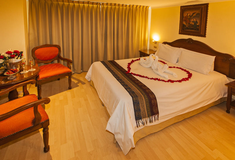 Hotel Agustos Куско Екстериор снимка